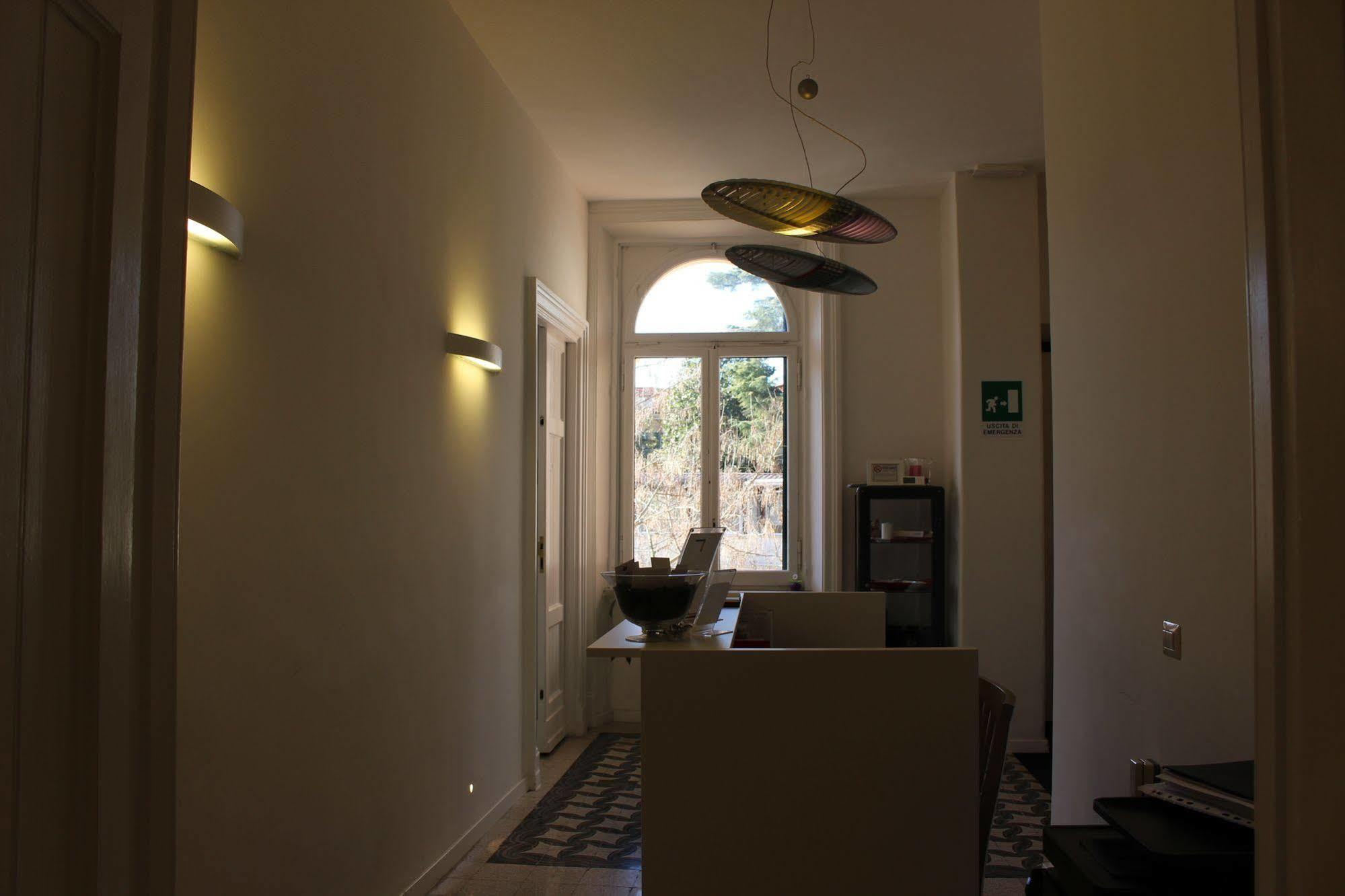 Farnese Design 2* Rome