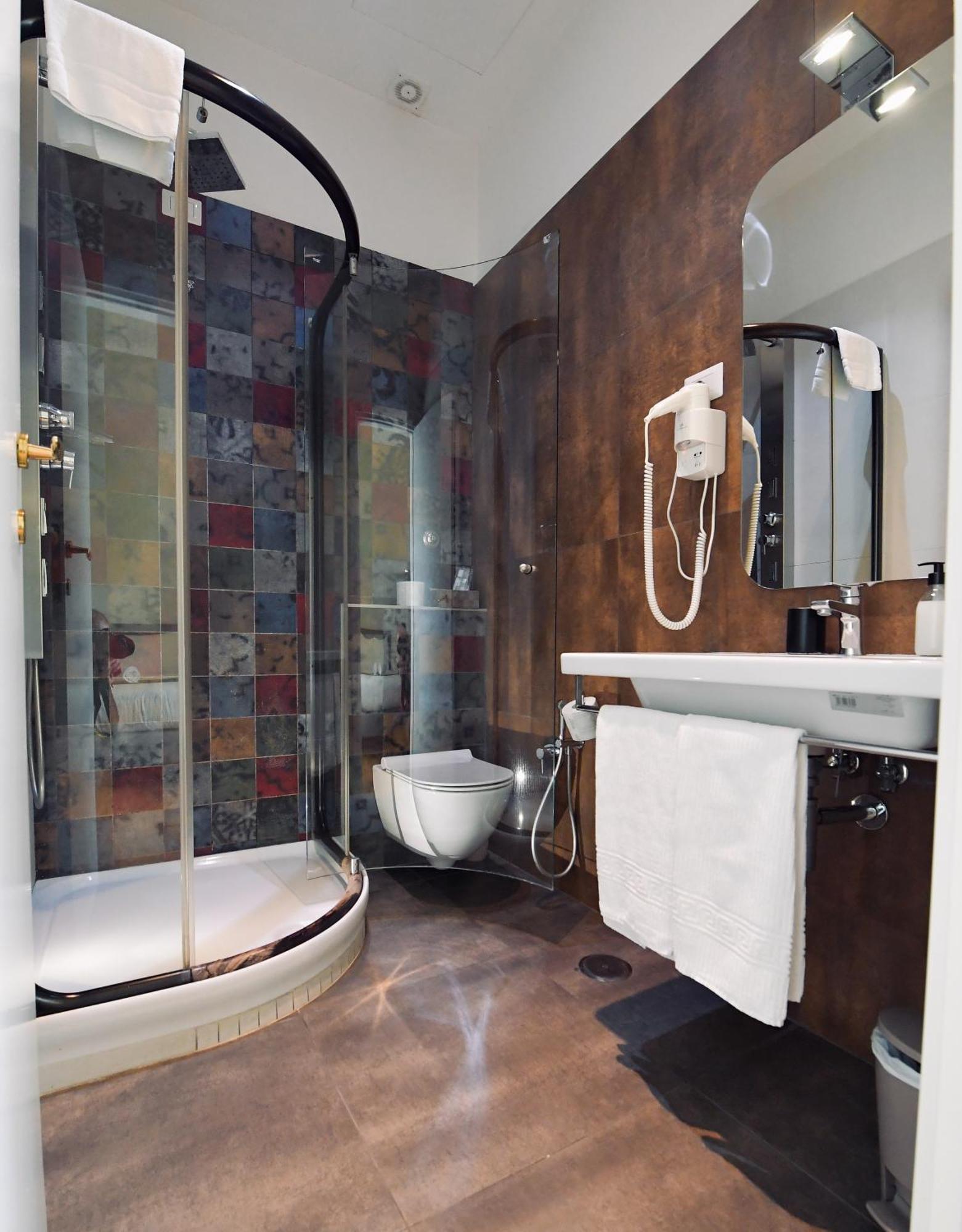 Farnese Design