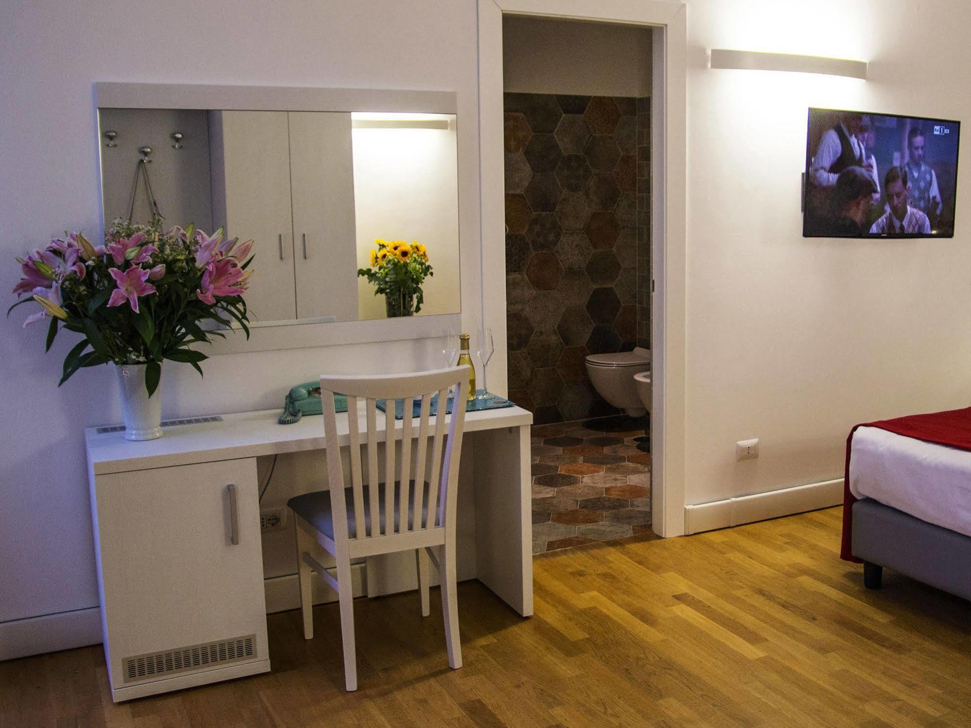 Farnese Design